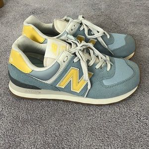 New balance sneakers